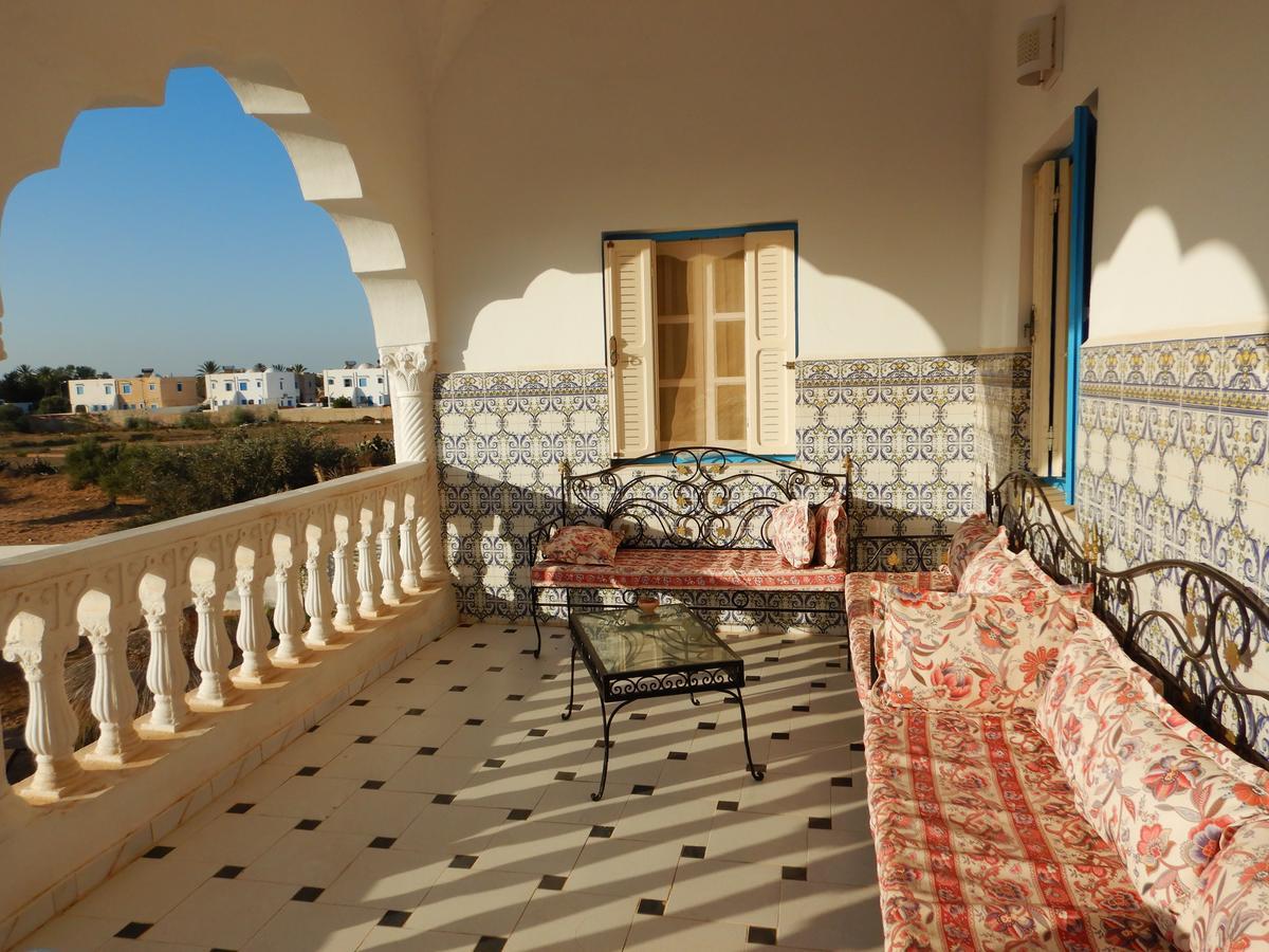 Menzel Churasco Djerba Aghir Bagian luar foto