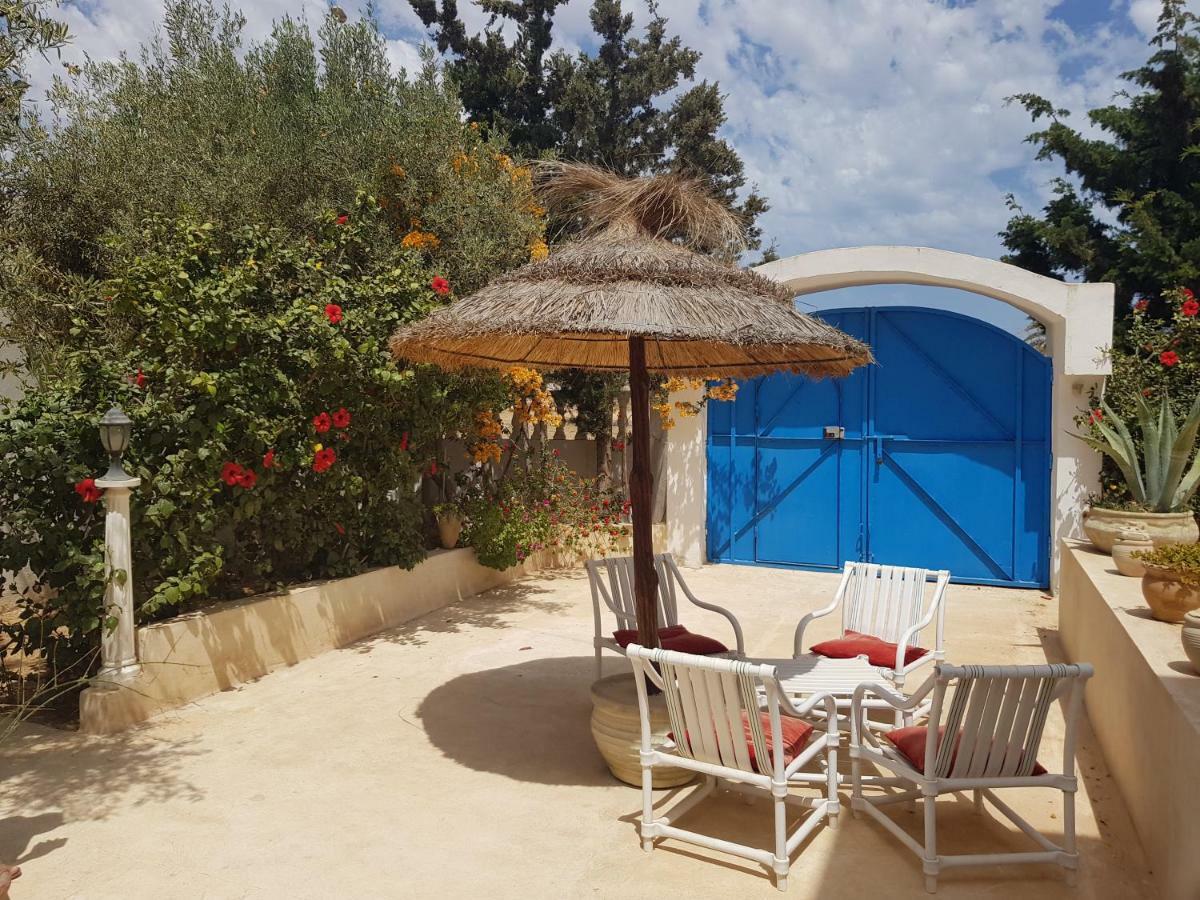 Menzel Churasco Djerba Aghir Bagian luar foto