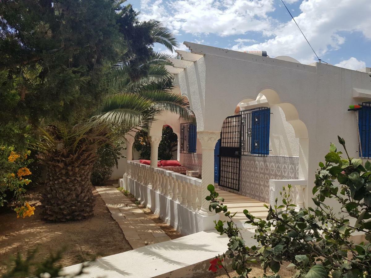 Menzel Churasco Djerba Aghir Bagian luar foto