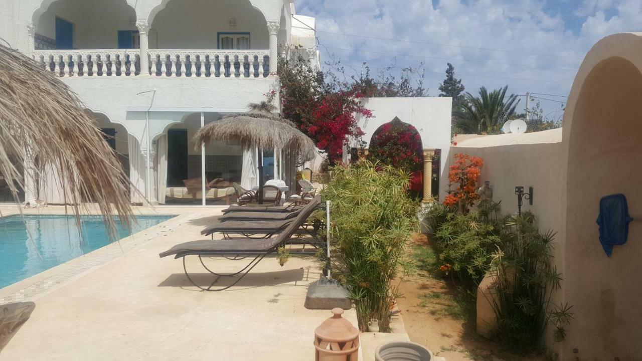 Menzel Churasco Djerba Aghir Bagian luar foto